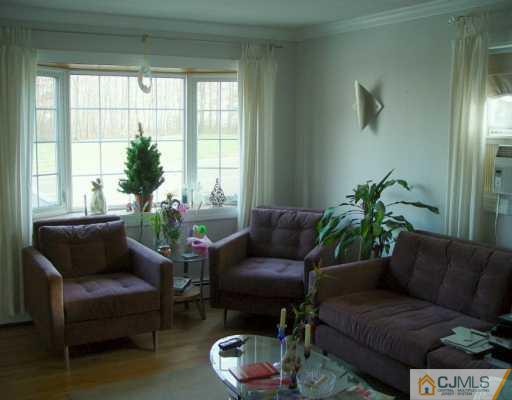 202 Morganville Road Old Bridge, NJ 07747 - Photo 3 of 8 Gallery Image 3