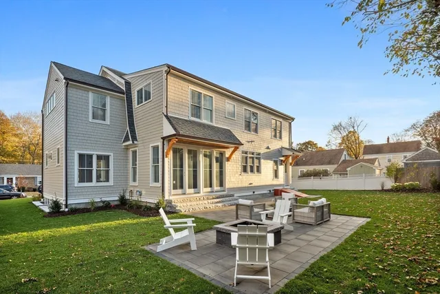 $3,695,000 | 26 Beacon Avenue, Newburyport, MA 01950