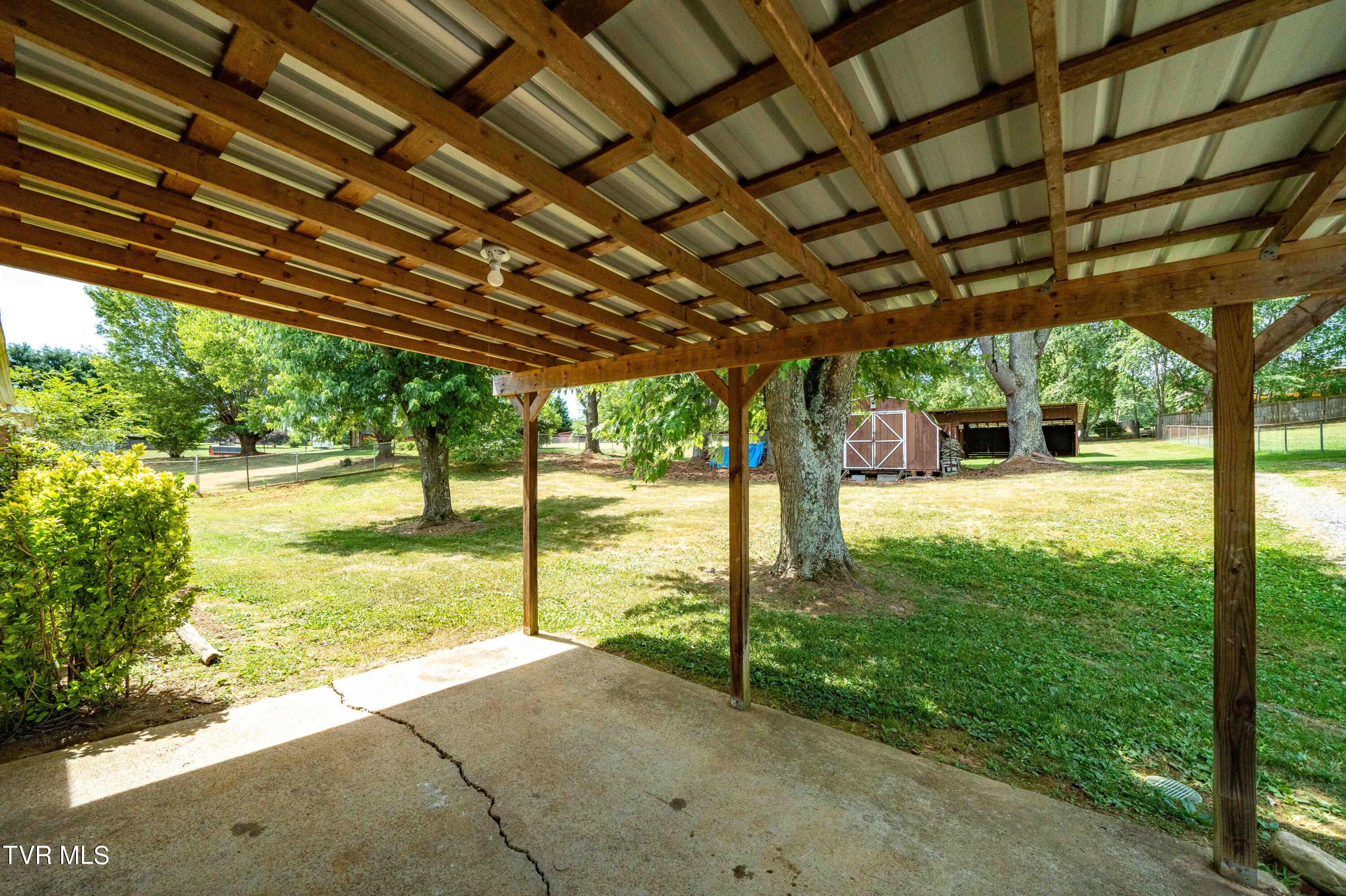 128 Rolling Acres Drive Gray, TN 37615 - Photo 10 of 51 128 Rolling Acres Dr (11 of 51)