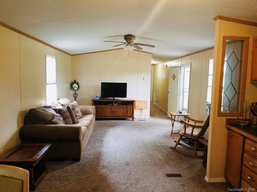 4780 Nursery Road Morganton, NC 28655 - Photo 5 of 24 Gallery Image 5
