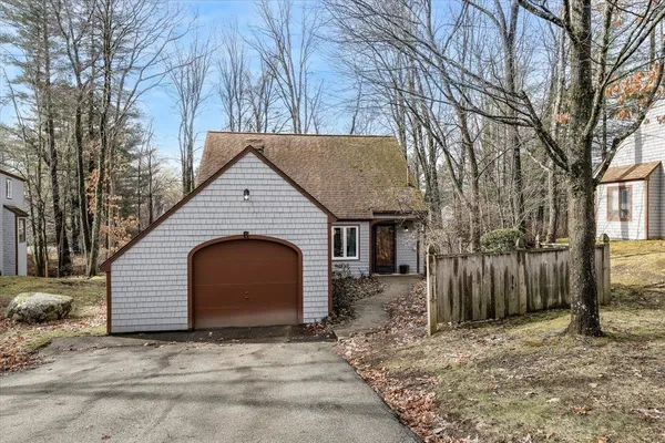 $415,000 | 6 Duckford Circle, Unit 19, Nashua, NH 03063
