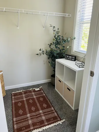 a view of utility room