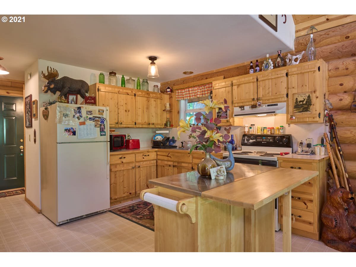 84722 Talmena Road Wallowa Lake, OR 97846 - Photo 8 of 13 Gallery Image 8