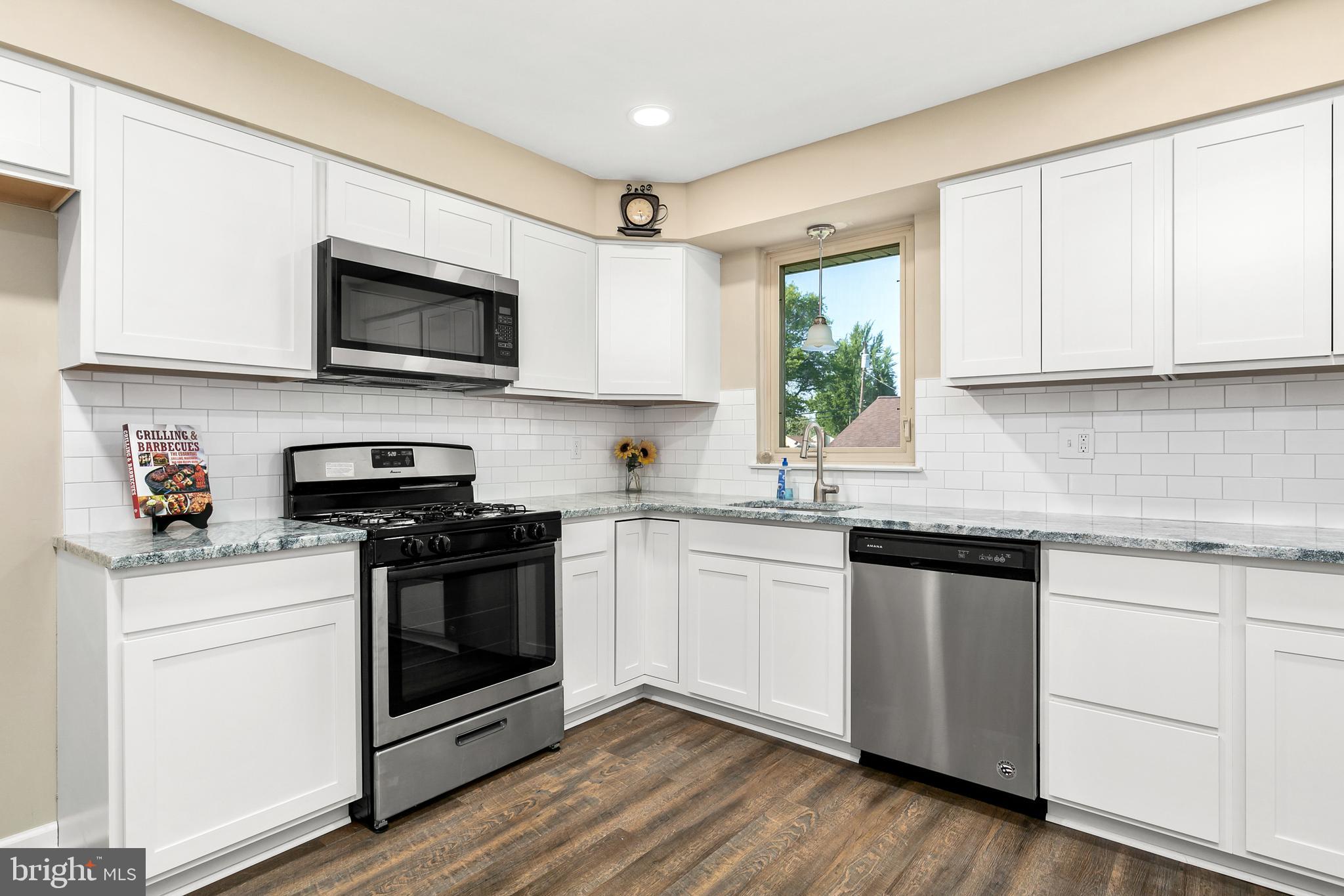 88 Kansas Road Pennsville, NJ 08070 - Photo 11 of 30