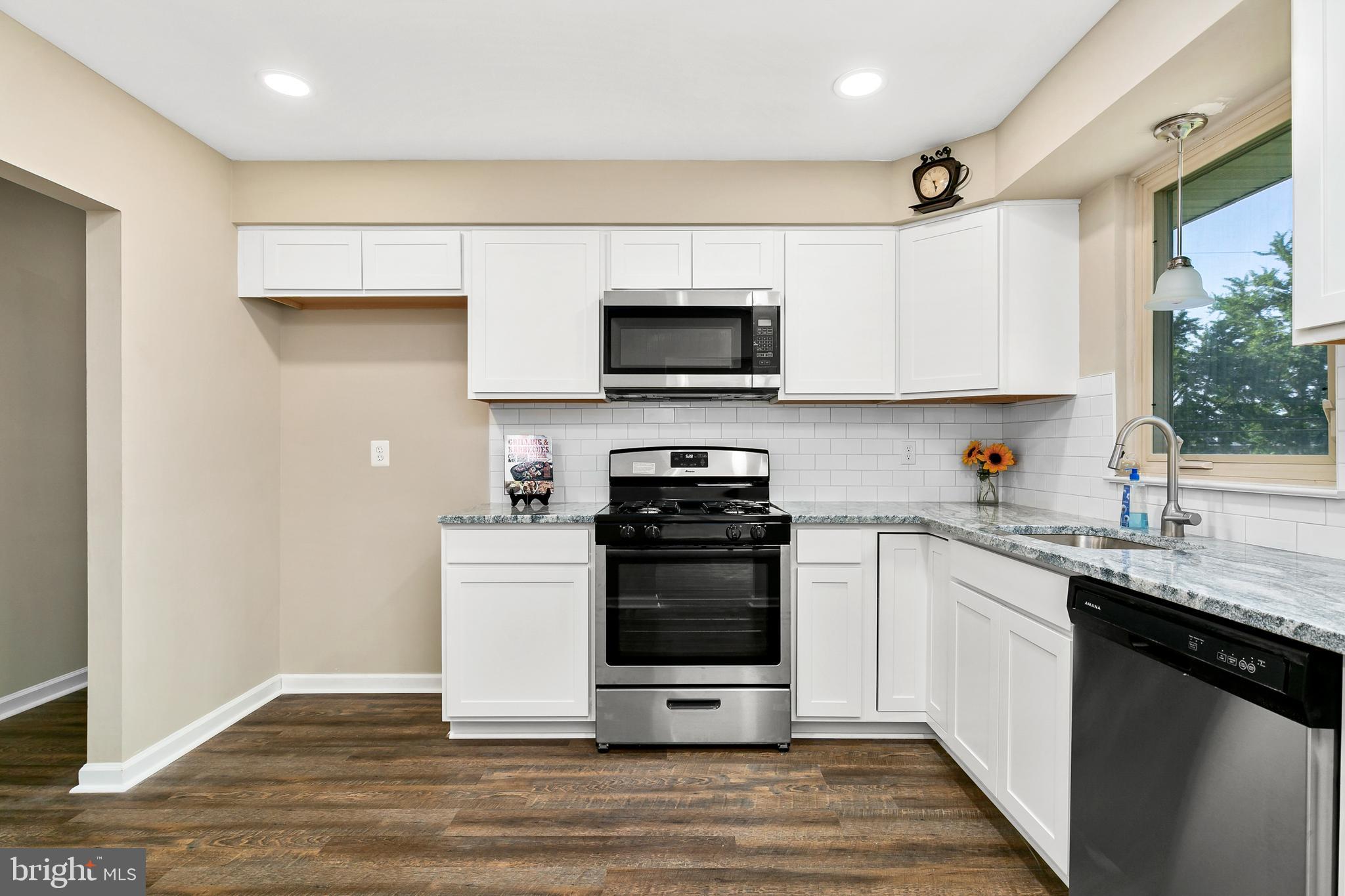 88 Kansas Road Pennsville, NJ 08070 - Photo 12 of 30