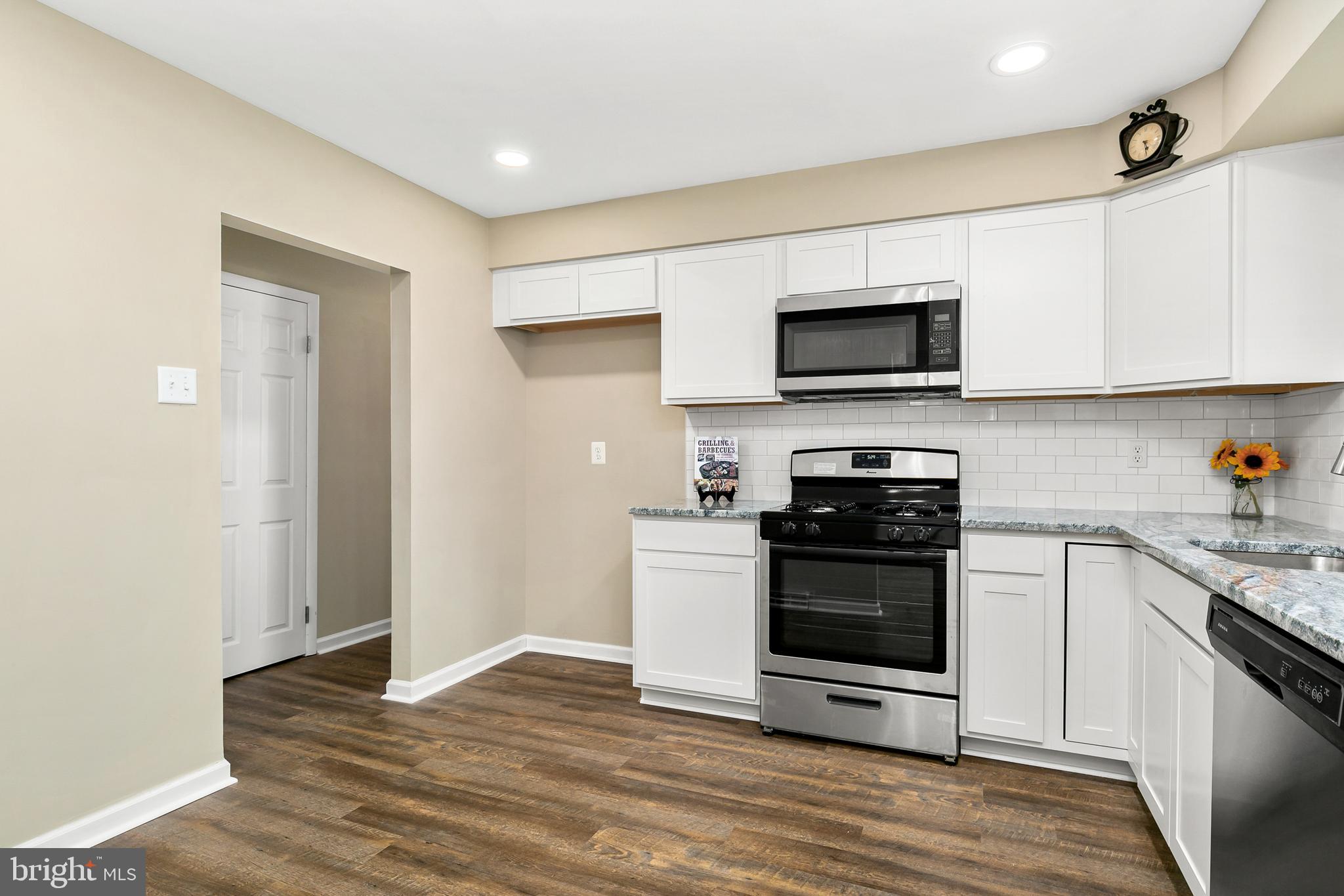 88 Kansas Road Pennsville, NJ 08070 - Photo 13 of 30