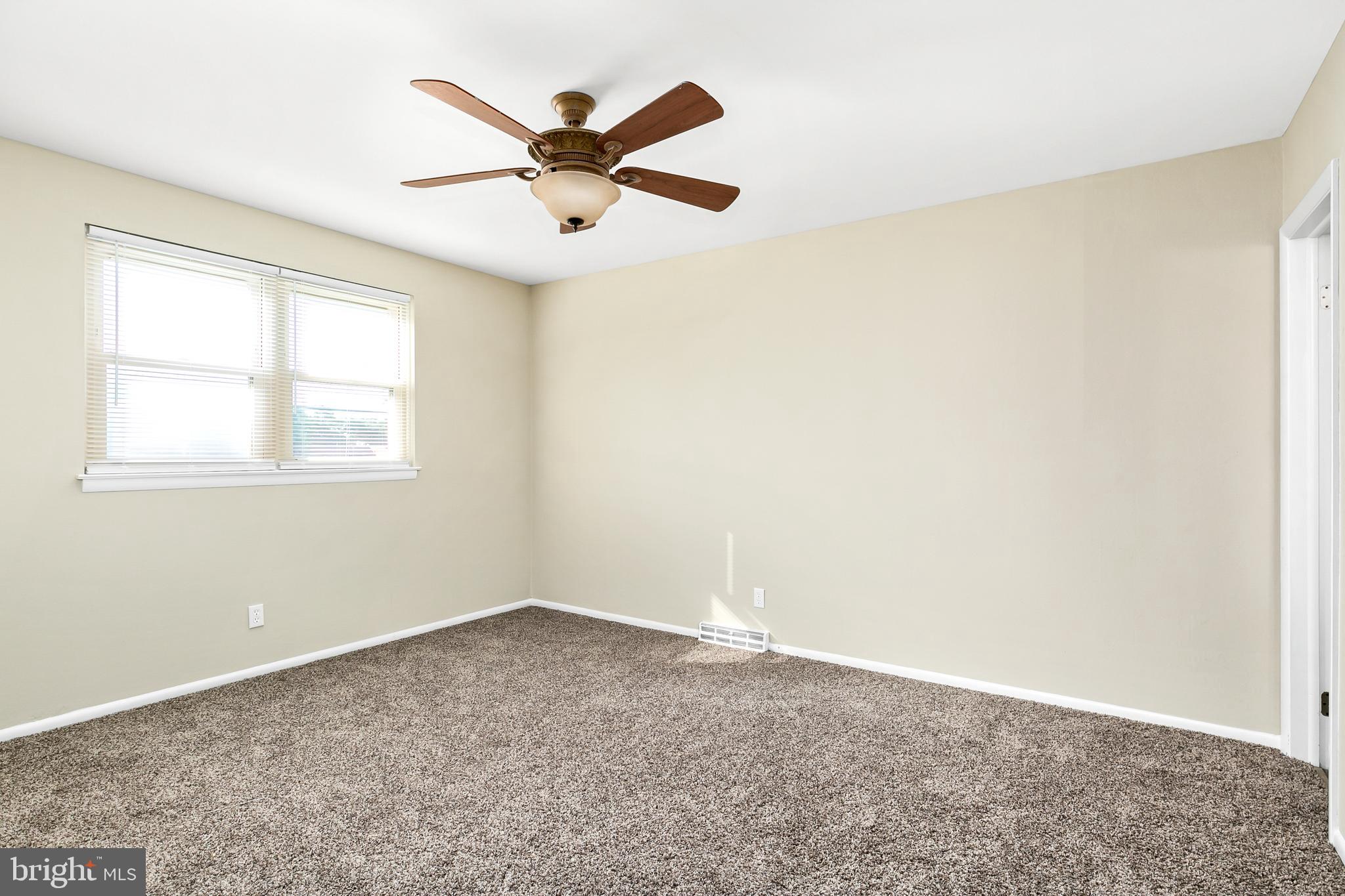 88 Kansas Road Pennsville, NJ 08070 - Photo 16 of 30