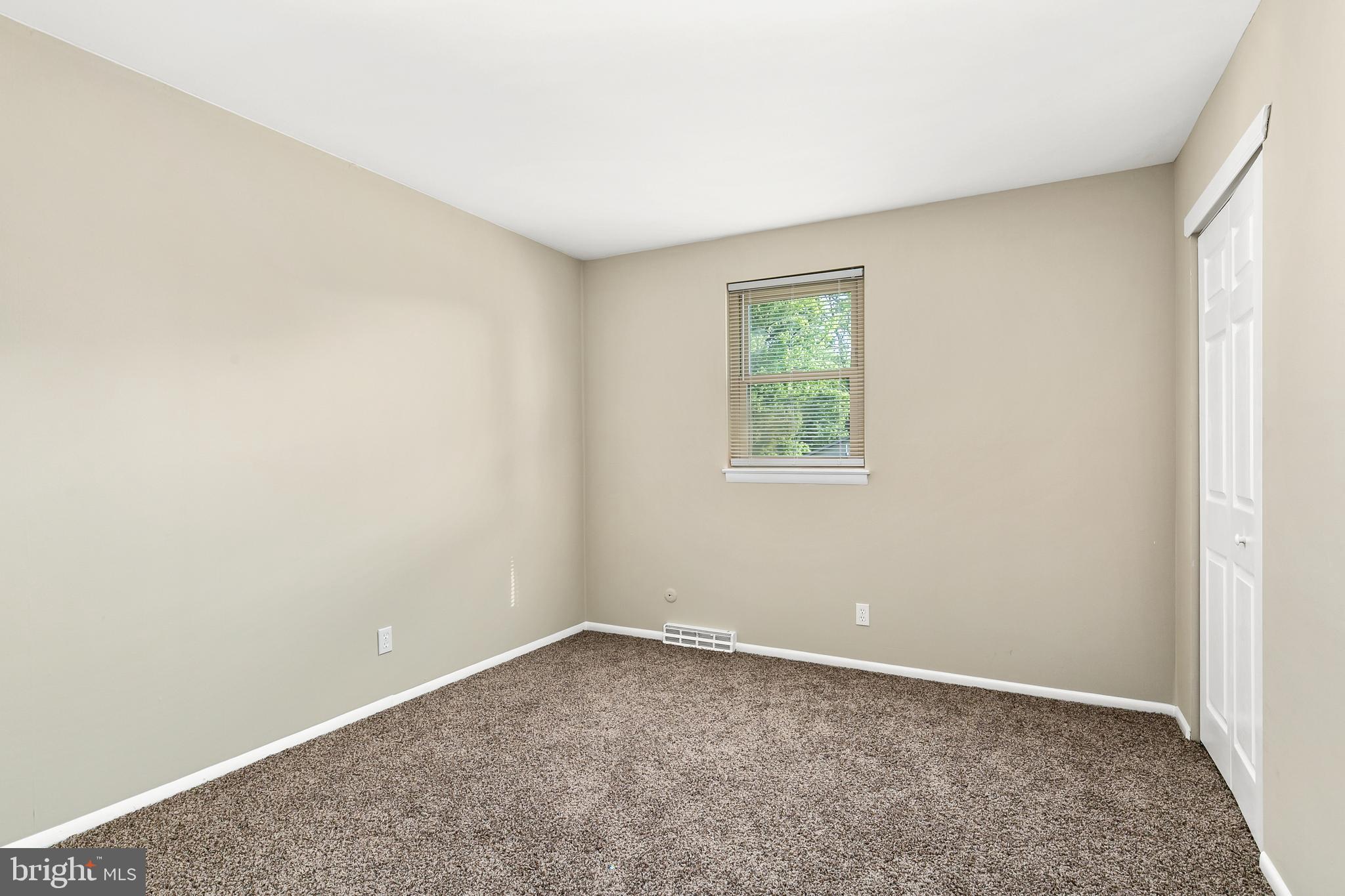88 Kansas Road Pennsville, NJ 08070 - Photo 20 of 30