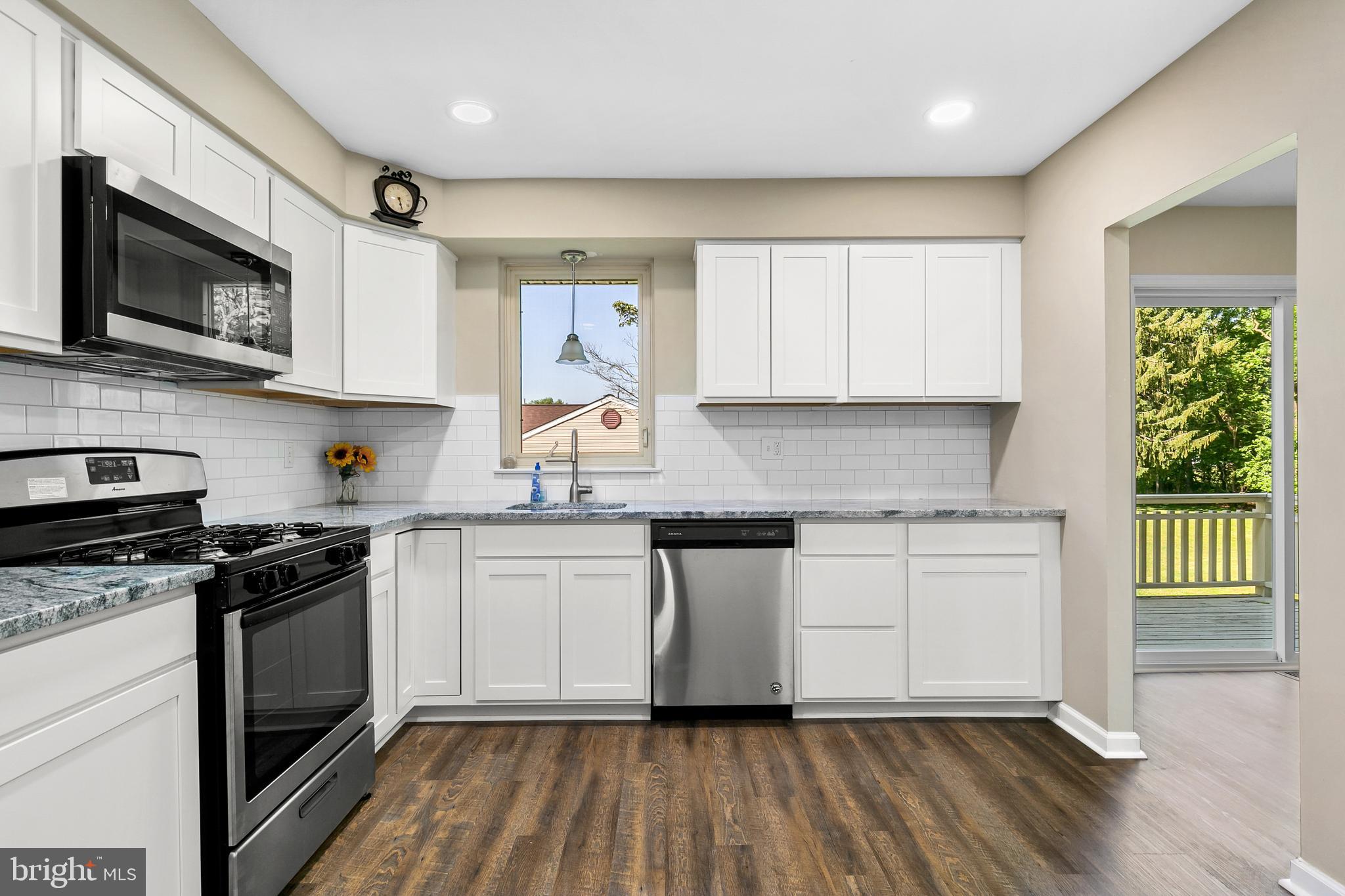 88 Kansas Road Pennsville, NJ 08070 - Photo 10 of 30