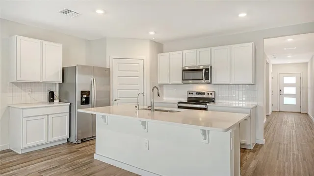 $455,900 | 17119 Barnwood Place, Bradenton, FL 34211