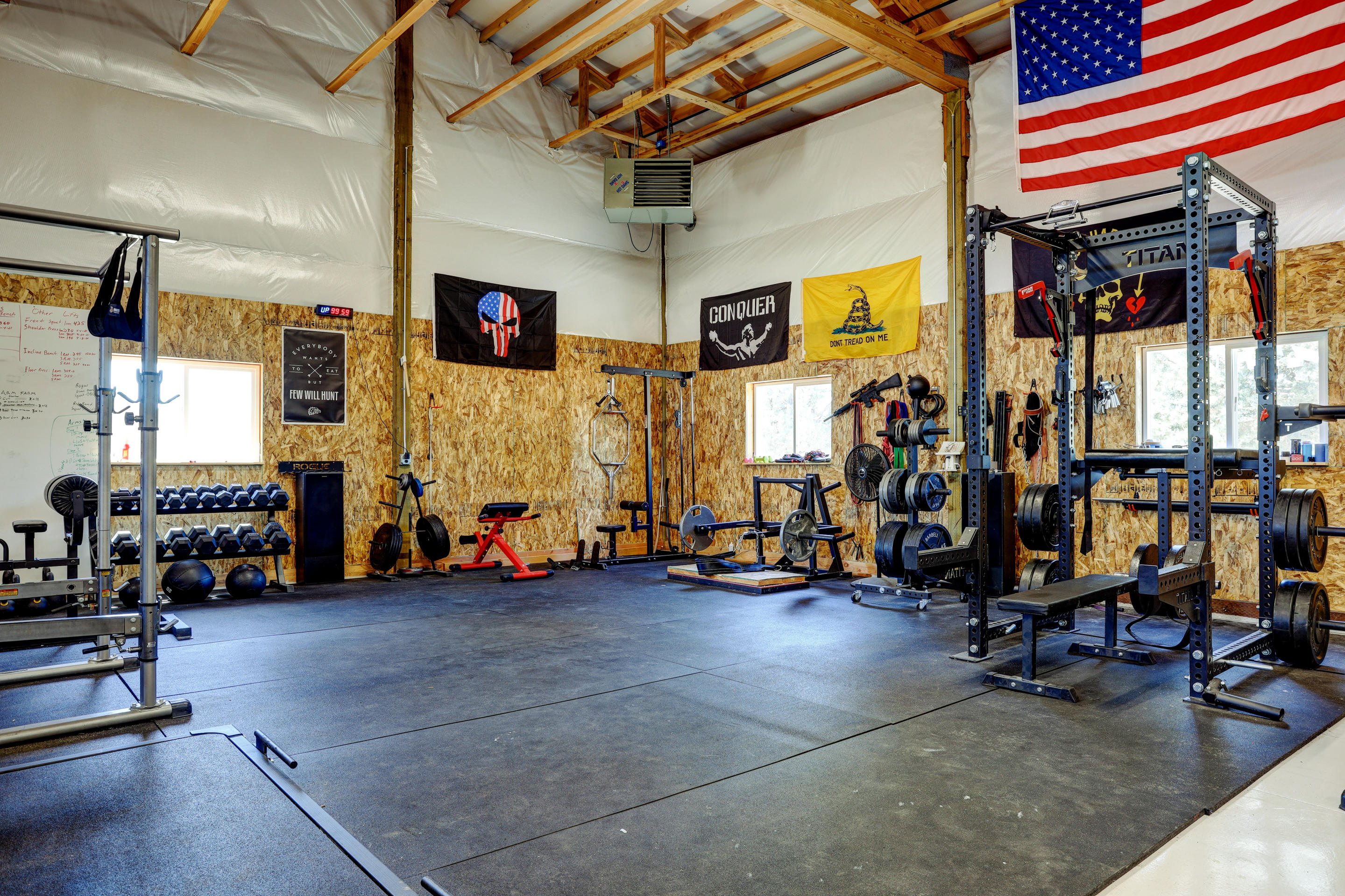 61415 Gosney Road Bend, OR 97702 - Photo 38 of 47 a view of a children room with gym equipment