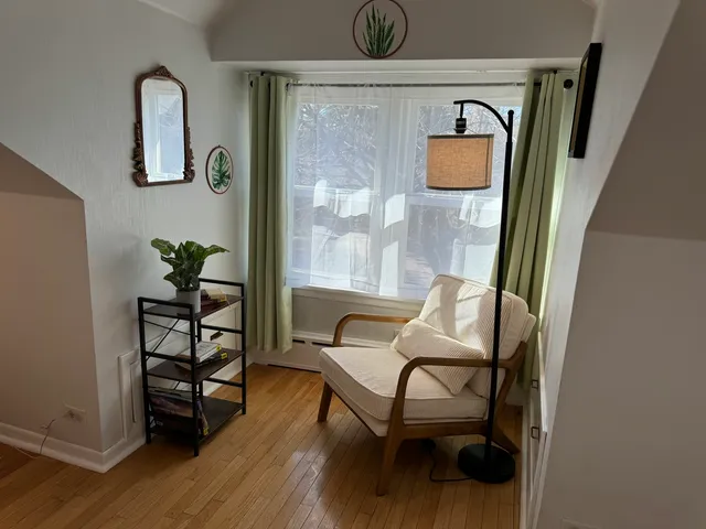 $5,000 | 7109 Keeler Avenue, Lincolnwood, IL 60712