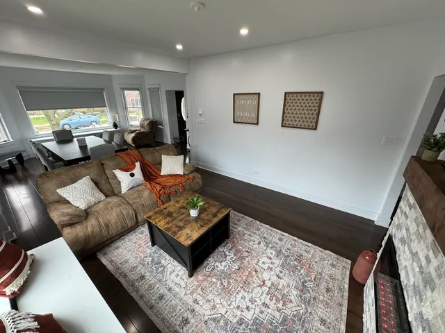 $5,000 | 7109 Keeler Avenue, Lincolnwood, IL 60712