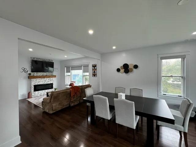 $5,000 | 7109 Keeler Avenue, Lincolnwood, IL 60712