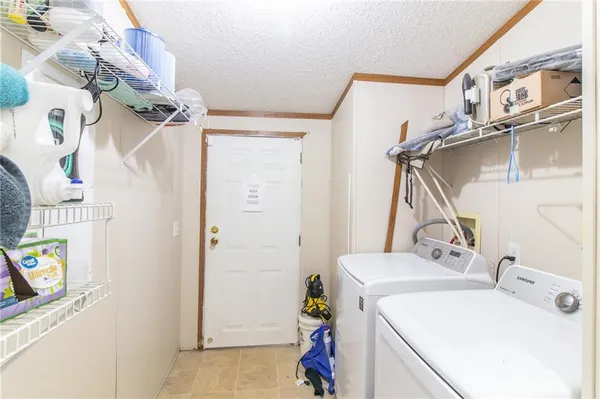 $397,900 | 250 Northwest 450 Road, Warrensburg, MO 64093