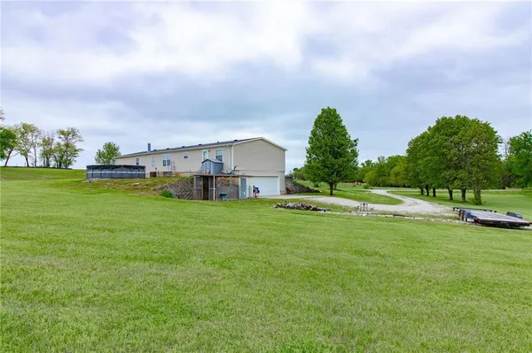 $397,900 | 250 Northwest 450 Road, Warrensburg, MO 64093