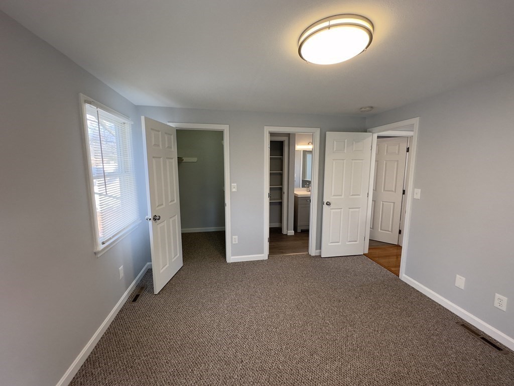 17 Champlain Street Springfield, MA 01151 - Photo 13 of 35 Gallery Image 13