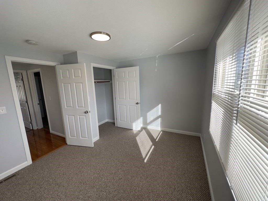 17 Champlain Street Springfield, MA 01151 - Photo 20 of 35 Gallery Image 20