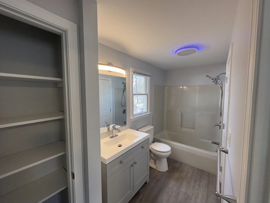 17 Champlain Street Springfield, MA 01151 - Photo 21 of 35 Gallery Image 21
