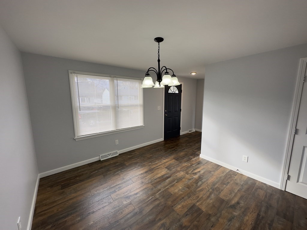 17 Champlain Street Springfield, MA 01151 - Photo 26 of 35 Gallery Image 26