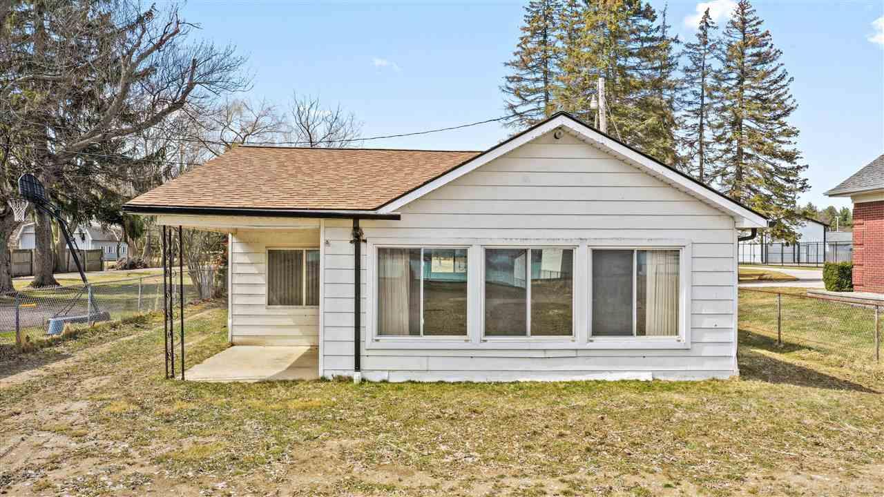 9317 North River Road Algonac, MI 48001 - Photo 1 of 30 50070285.JPG