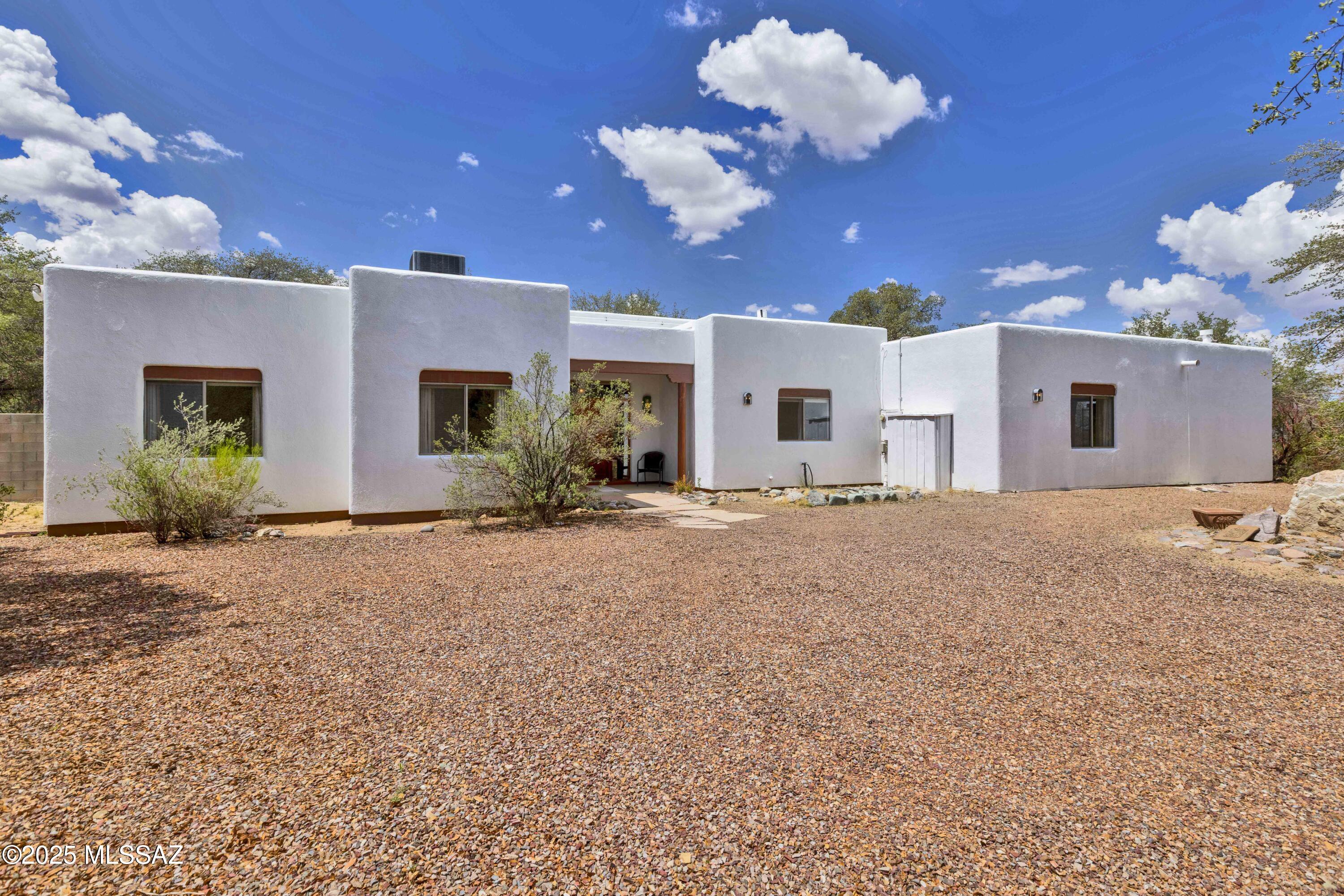 117 South Hobe Road Oracle, AZ 85623 - Photo 4 of 51