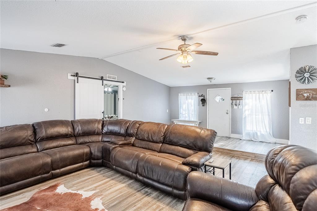 5005 Shepherd Road Lakeland, FL 33811 - Photo 15 of 41