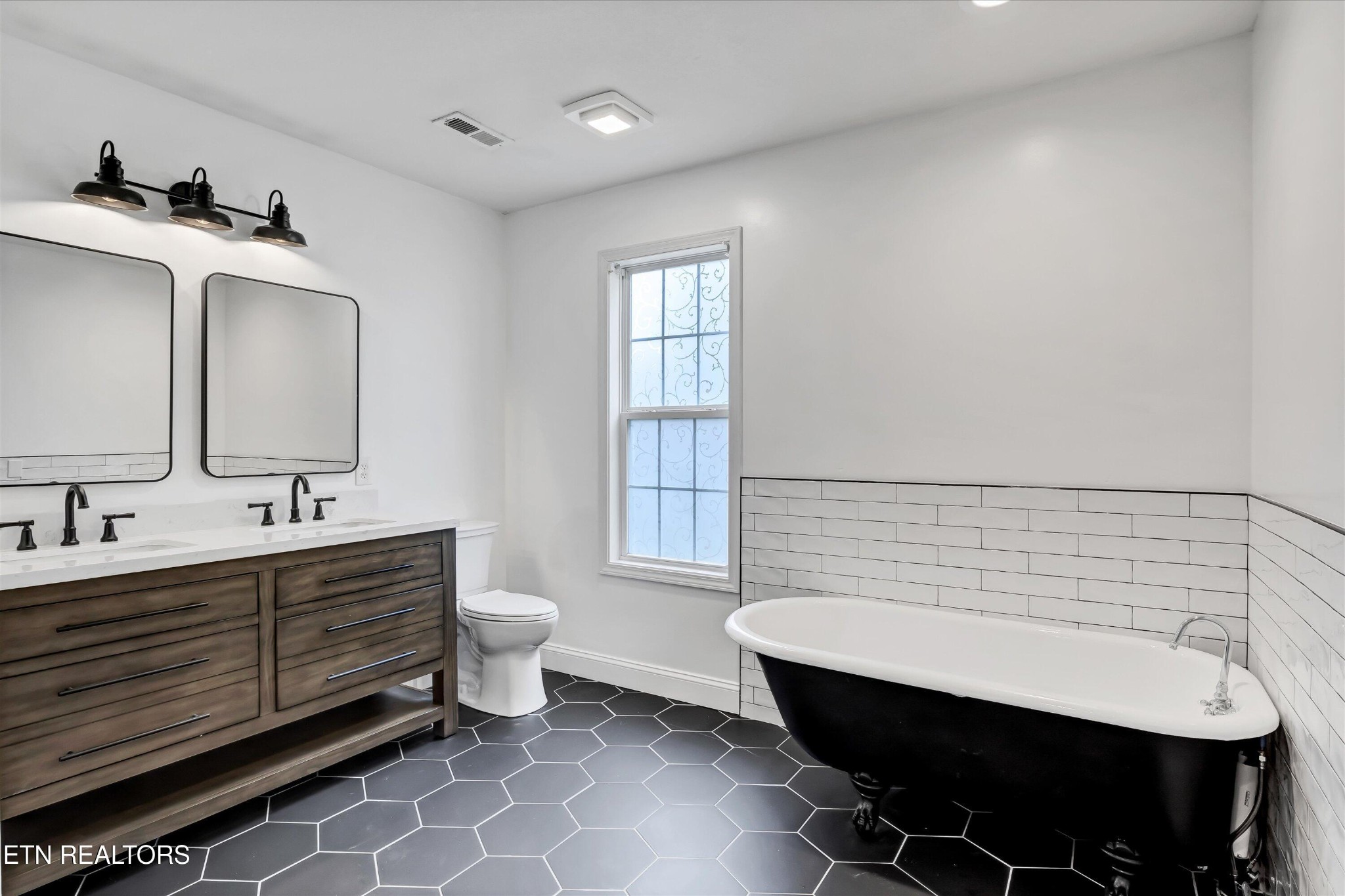 3236 Red Meadow Road Knoxville, TN 37931 - Photo 15 of 33 Gallery Image 15
