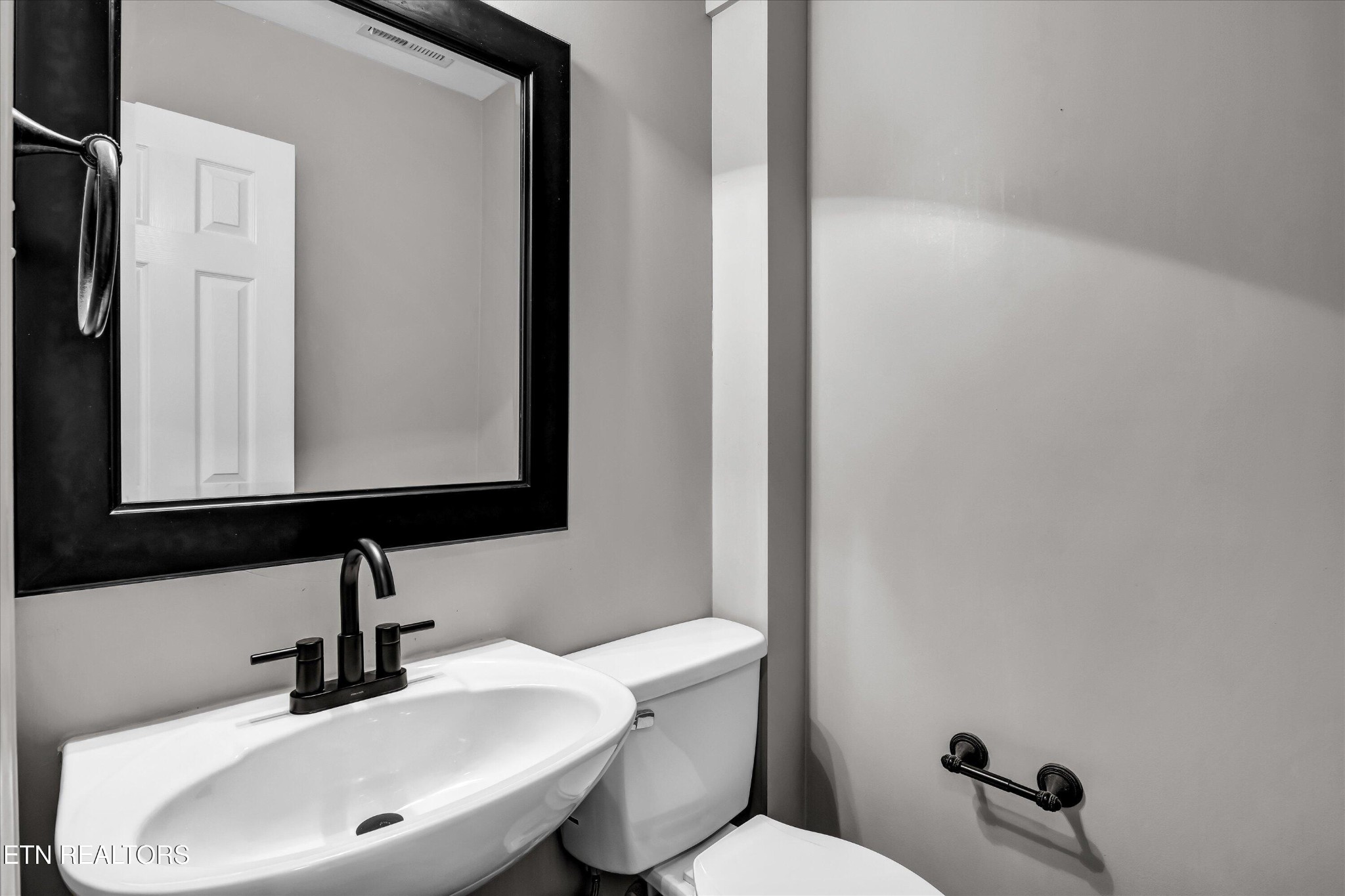 3236 Red Meadow Road Knoxville, TN 37931 - Photo 19 of 33 Gallery Image 19