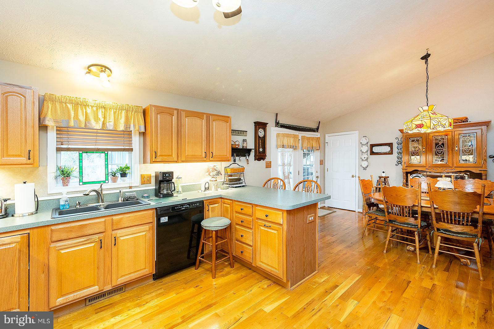 236 Chestnut Grove Road Winchester, VA 22603 - Photo 18 of 50 Gallery Image 18