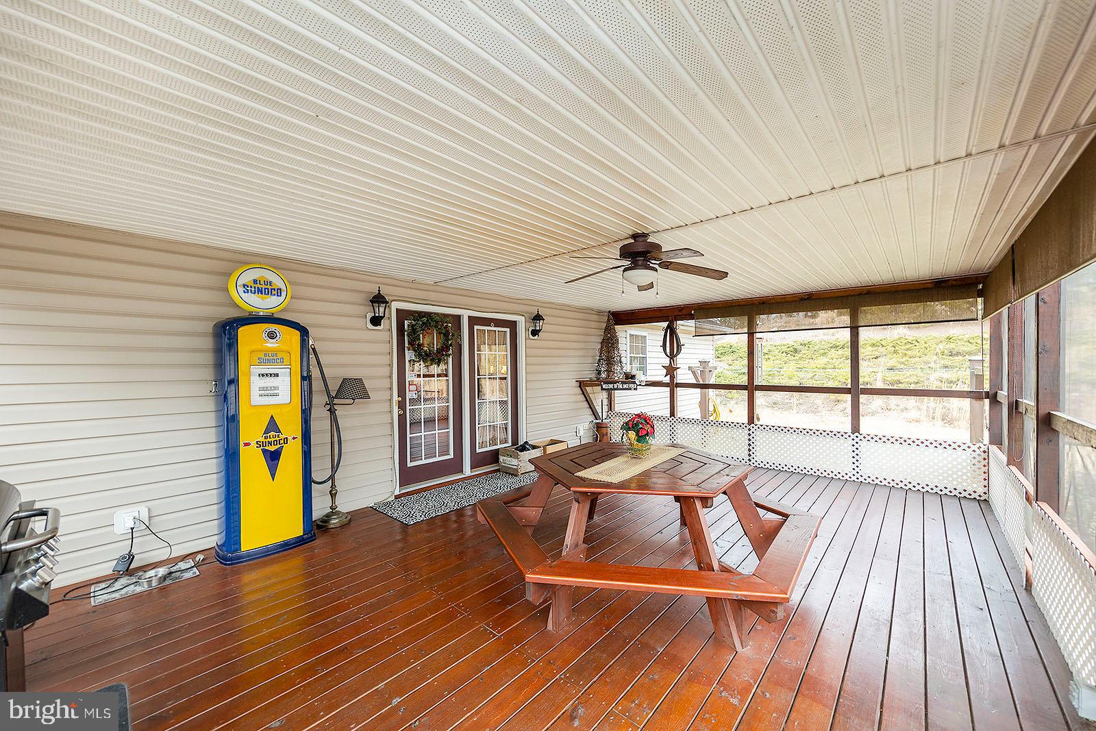 236 Chestnut Grove Road Winchester, VA 22603 - Photo 22 of 50 Gallery Image 22