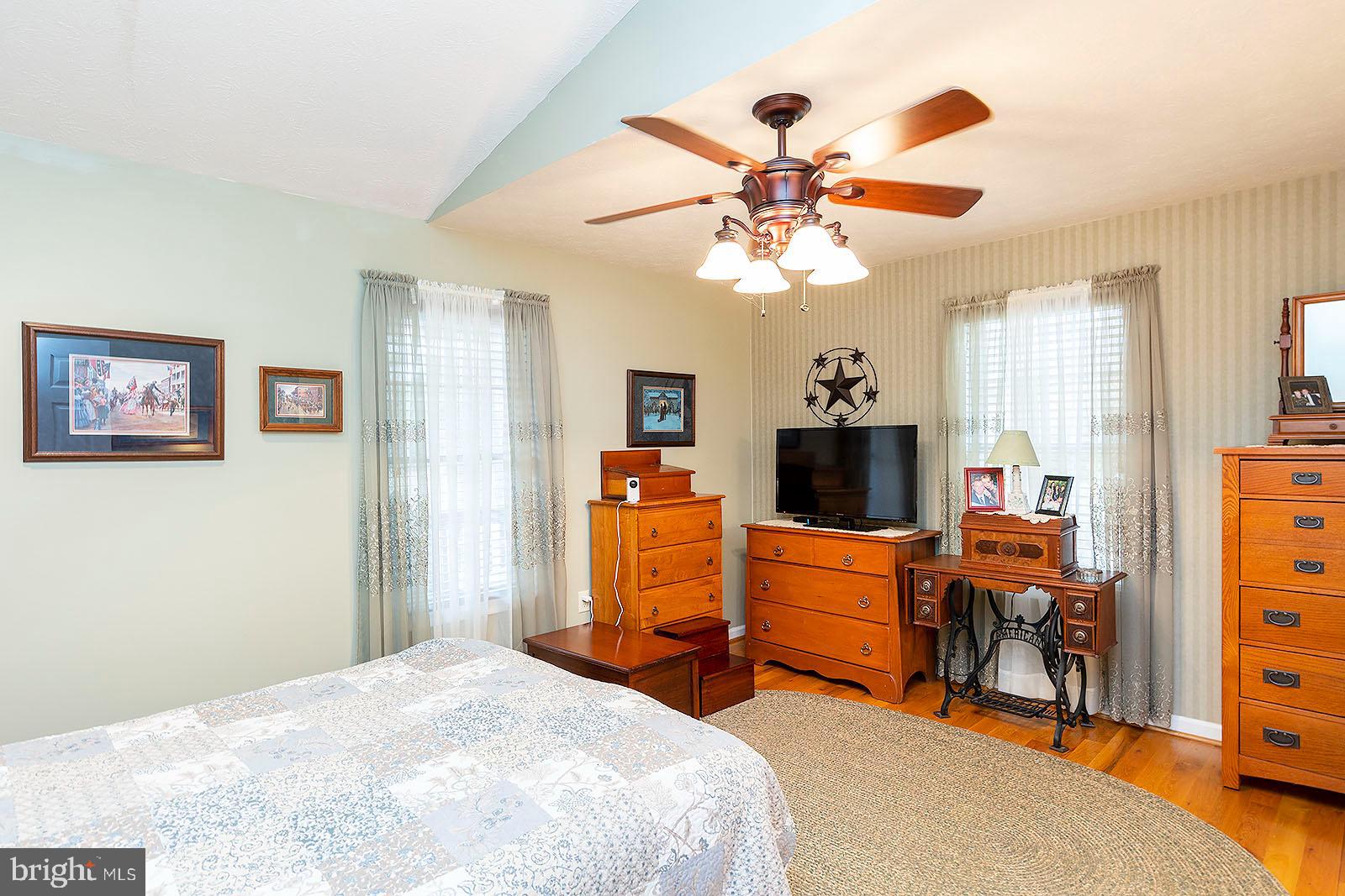 236 Chestnut Grove Road Winchester, VA 22603 - Photo 33 of 50 Gallery Image 33