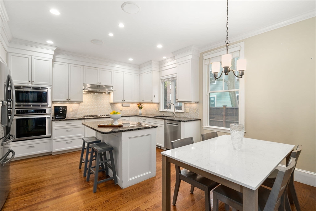 221 Freeman Street, Unit 221 Brookline, MA 02446 - Photo 12 of 28