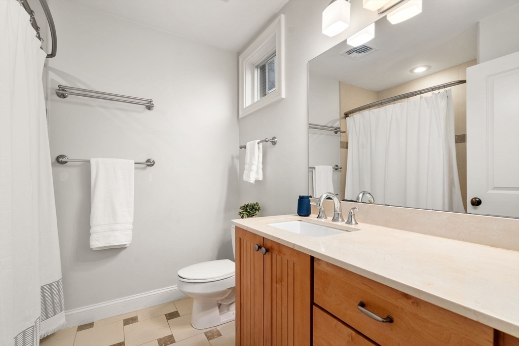 221 Freeman Street, Unit 221 Brookline, MA 02446 - Photo 20 of 28