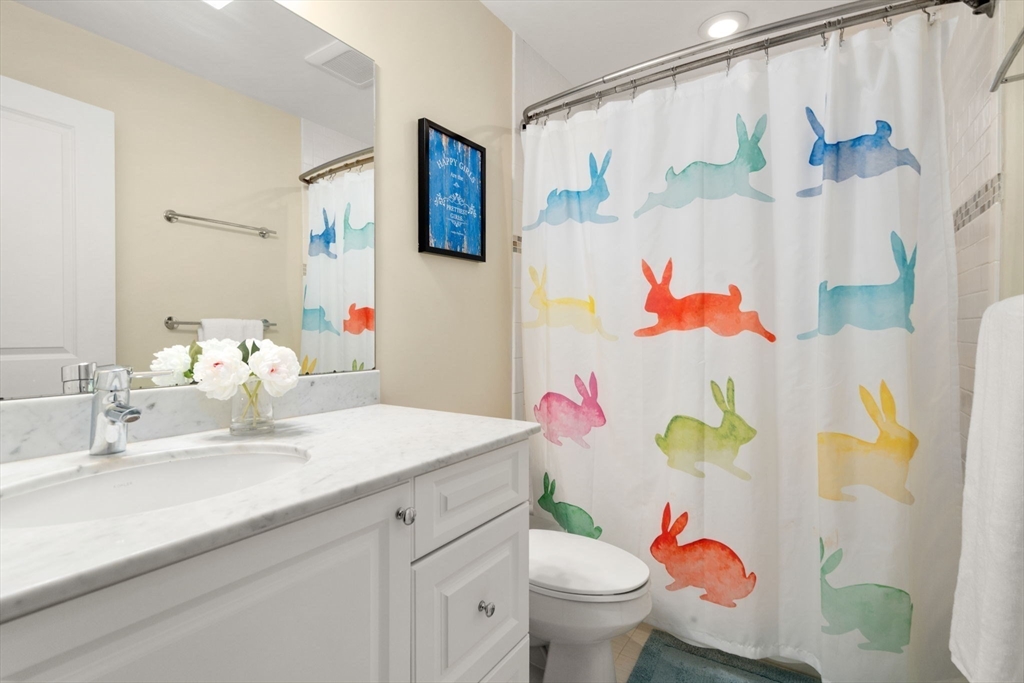 221 Freeman Street, Unit 221 Brookline, MA 02446 - Photo 22 of 28