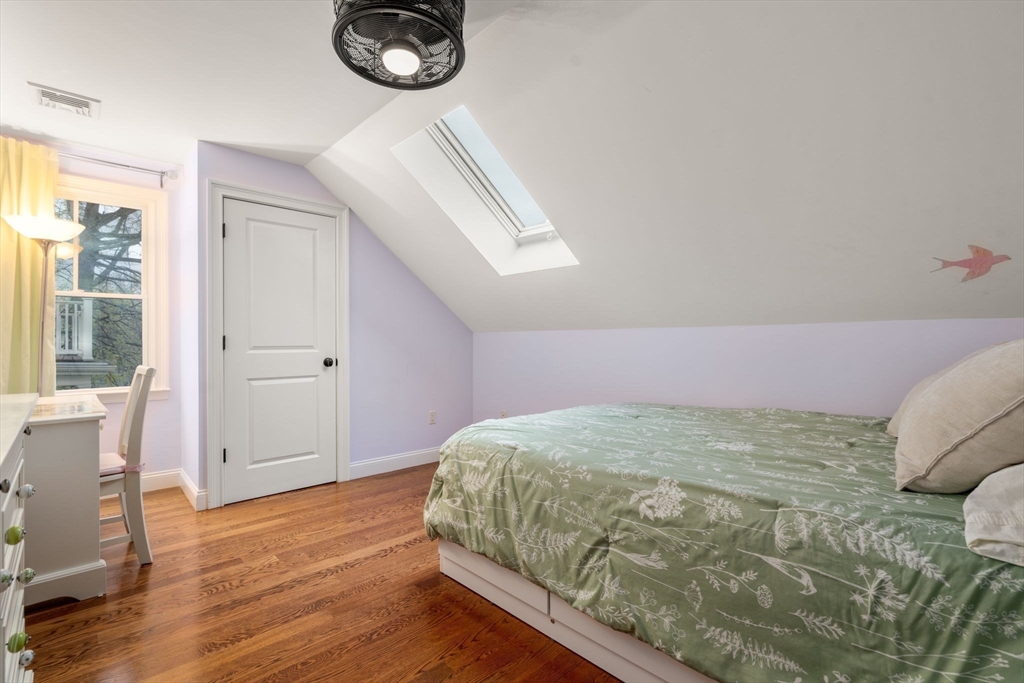 221 Freeman Street, Unit 221 Brookline, MA 02446 - Photo 23 of 28