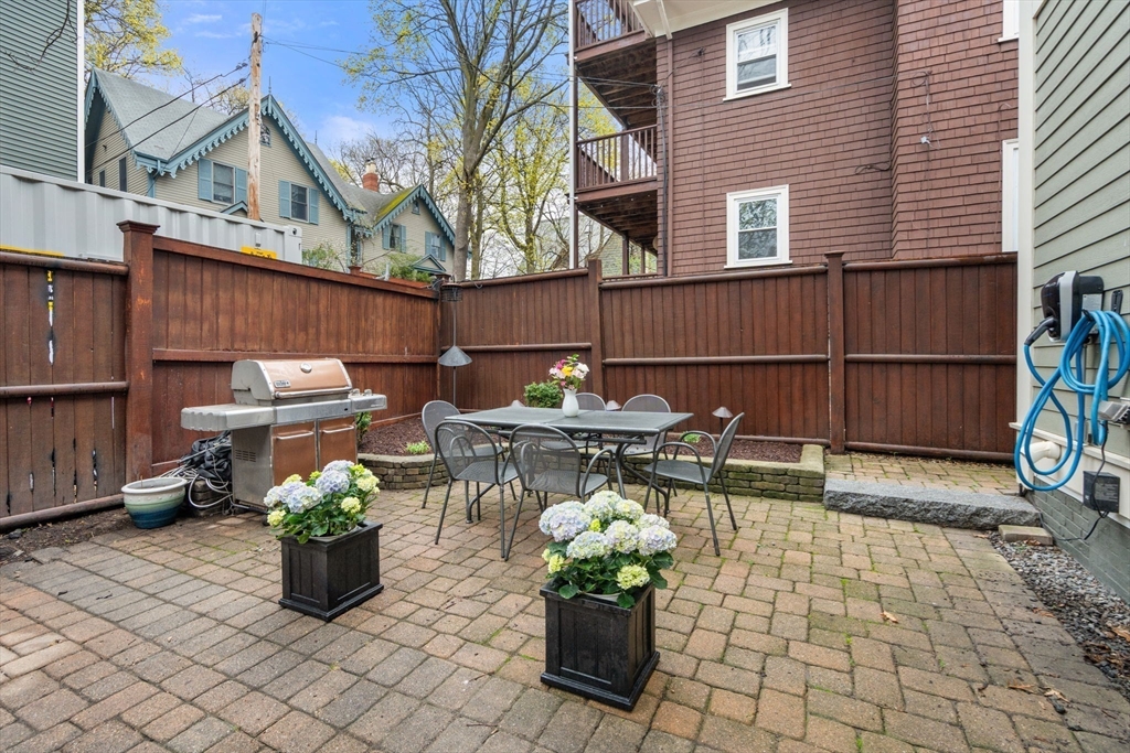 221 Freeman Street, Unit 221 Brookline, MA 02446 - Photo 27 of 28