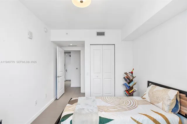 $3,500 | 1600 Northeast 1st Avenue, Unit 1208, Miami, FL 33132