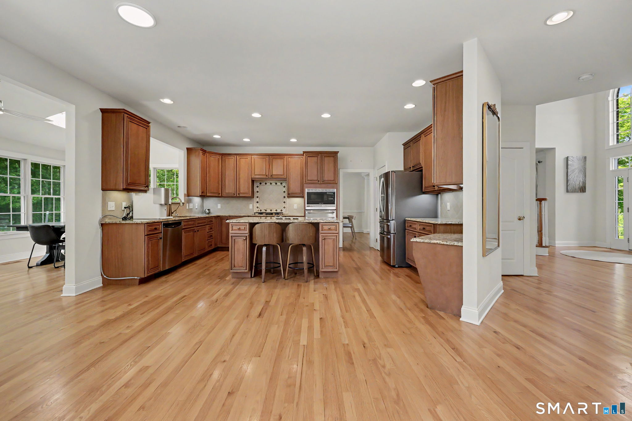 60 Wabuda Place Shelton, CT 06484 - Photo 16 of 40 Full view standing from the great room