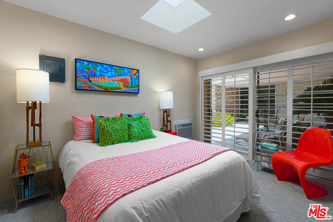 500 West Arenas Road, Unit 8 Palm Springs, CA 92262 - Photo 31 of 36