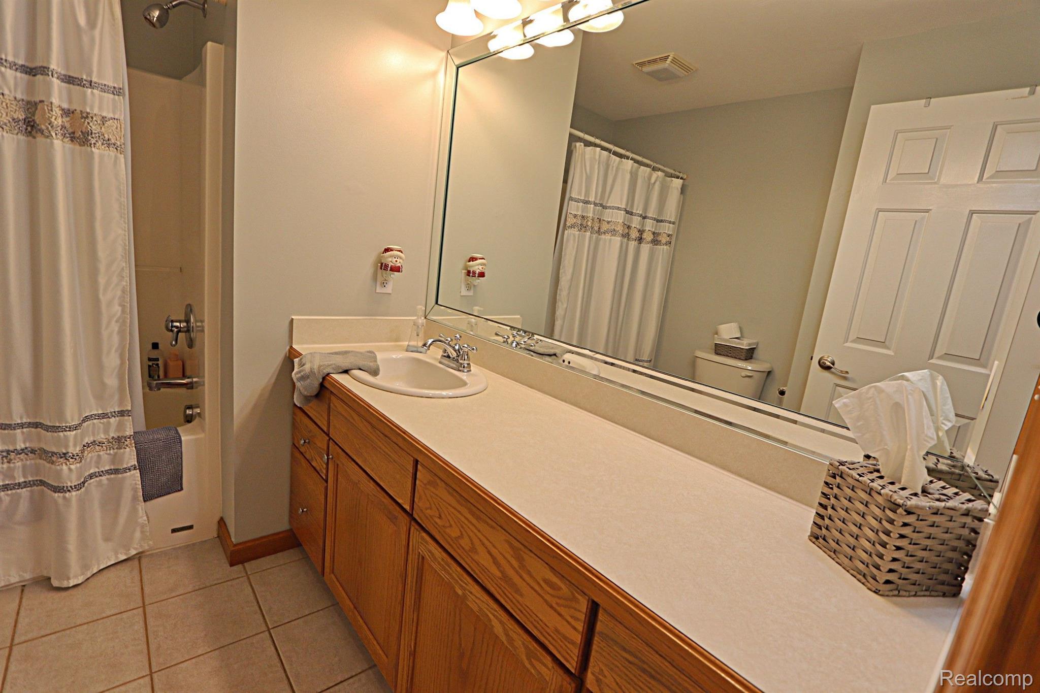 6261 North New Lothrop Road New Lothrop, MI 48460 - Photo 31 of 44 Gallery Image 31
