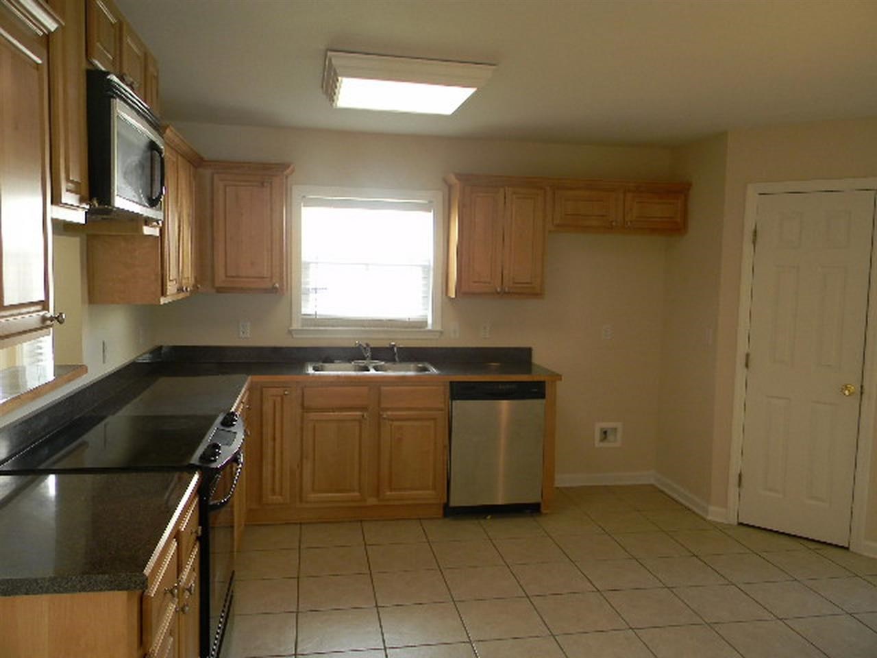 4247 Ridge Haven Road Tallahassee, FL 32305 - Photo 9 of 12