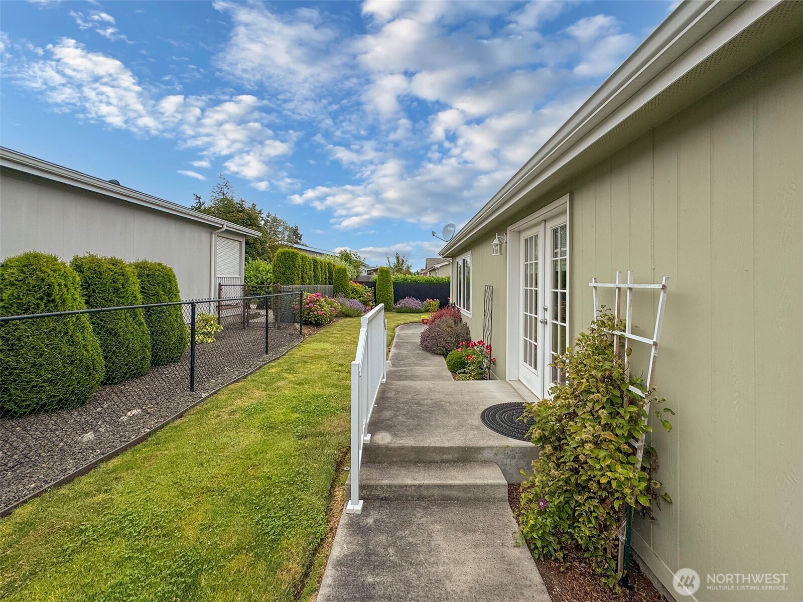 734 West Heritage Loop Sequim, WA 98382 - Photo 31 of 40