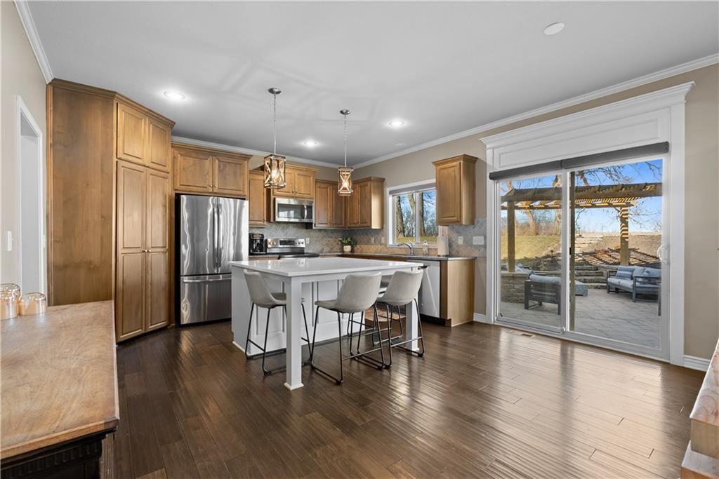 2322 Southwest River Trail Road Lee's Summit, MO 64082 - Photo 17 of 59