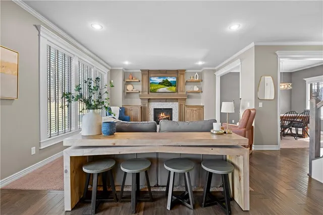 $575,000 | 2322 Southwest River Trail Road, Lee's Summit, MO 64082