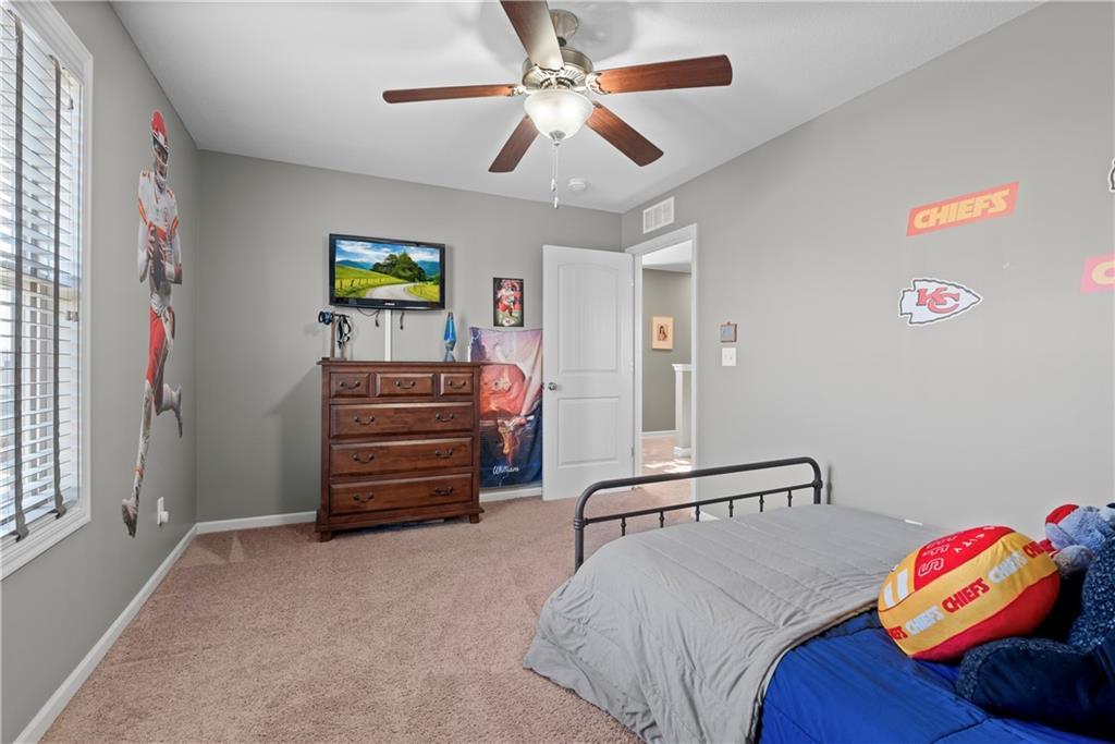 2322 Southwest River Trail Road Lee's Summit, MO 64082 - Photo 29 of 59