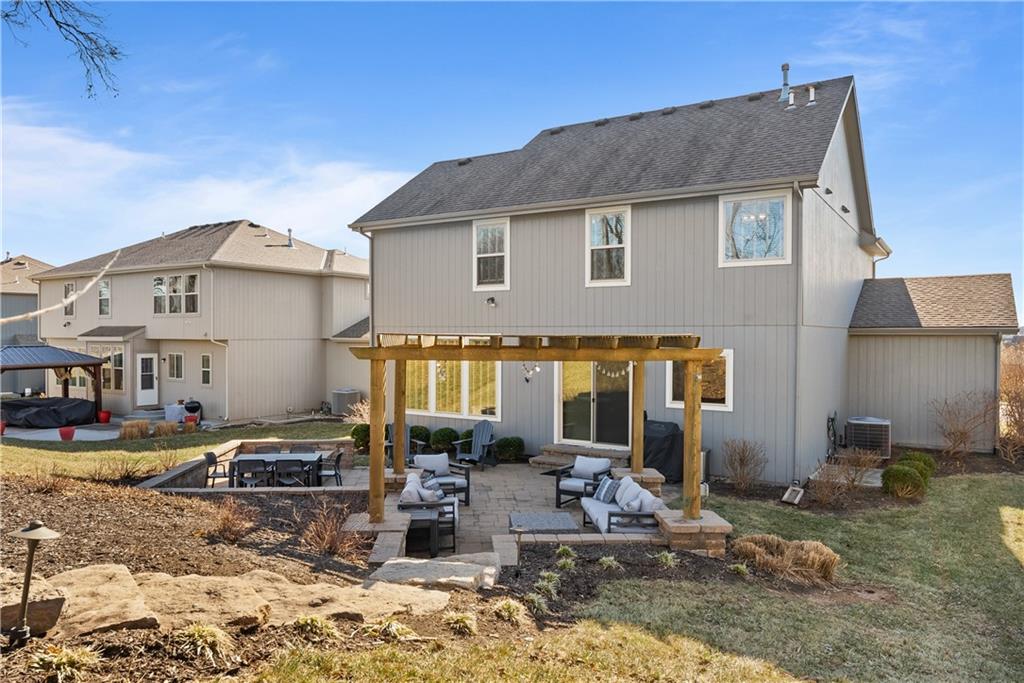 2322 Southwest River Trail Road Lee's Summit, MO 64082 - Photo 54 of 59