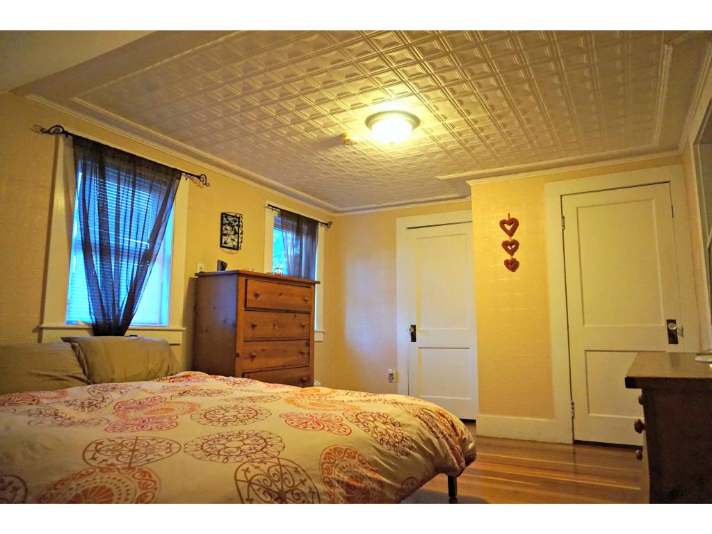 55 Pembroke Road Concord, NH 03301 - Photo 11 of 15