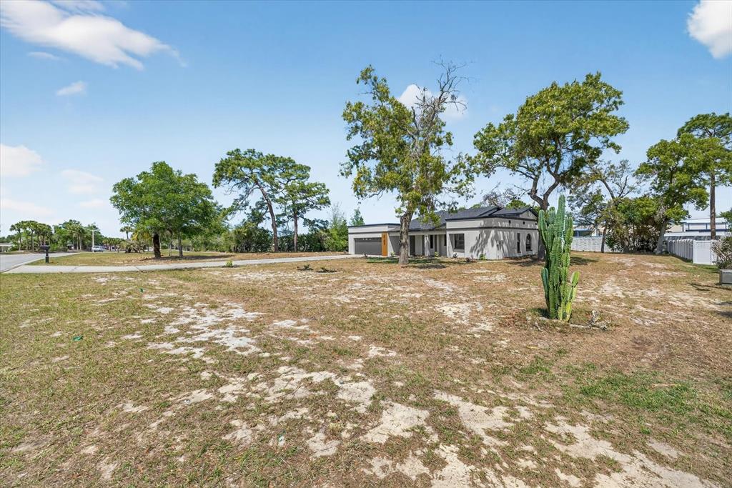 8169 Berkeley Manor Boulevard Spring Hill, FL 34606 - Photo 11 of 67