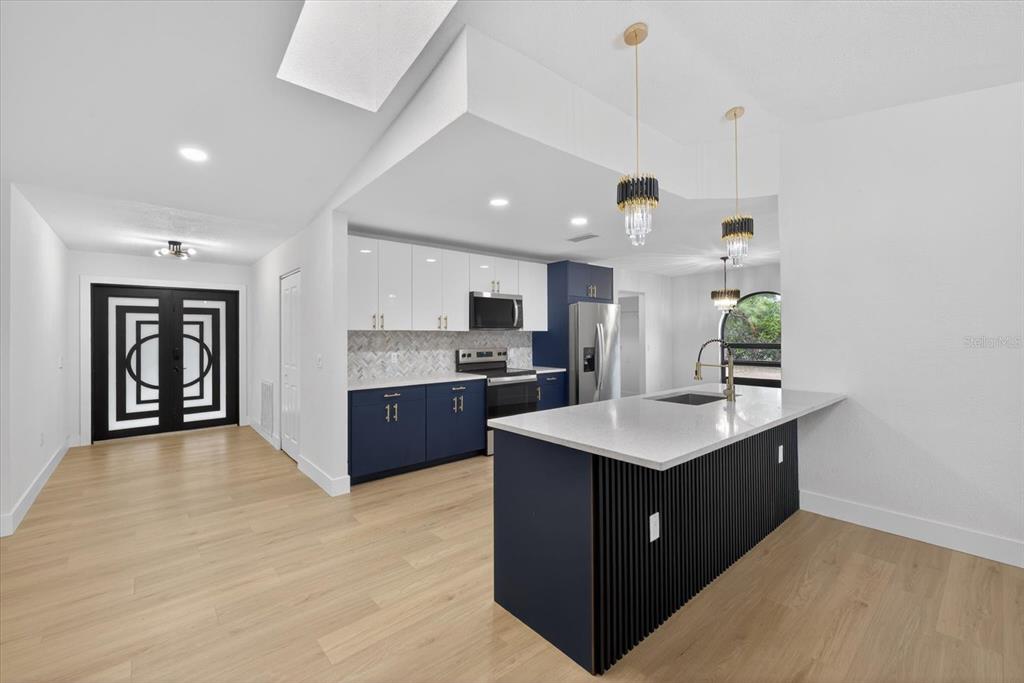 8169 Berkeley Manor Boulevard Spring Hill, FL 34606 - Photo 16 of 67